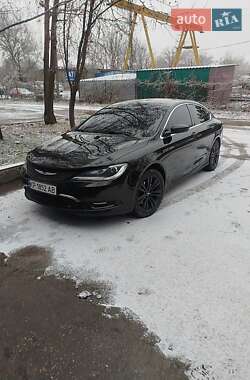Седан Chrysler 200 2014 в 