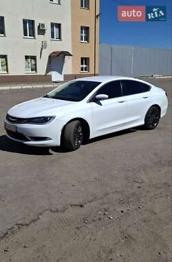 Седан Chrysler 200 2015 в 