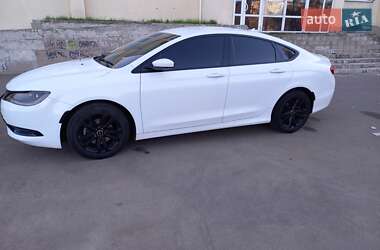 Седан Chrysler 200 2016 в 