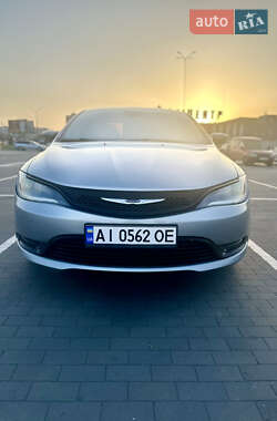 Седан Chrysler 200 2015 в 
