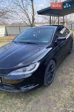 Седан Chrysler 200 2016 в 