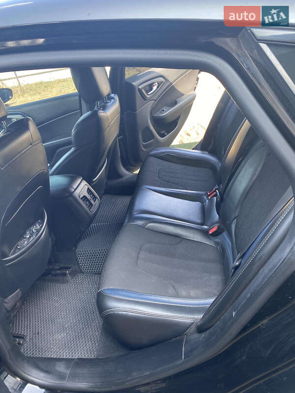 Седан Chrysler 200 2016 в Владимире фото 14 Седан Chrysler 200 2016 в Владимире