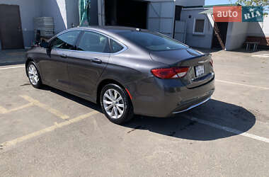 Седан Chrysler 200 2014 в 