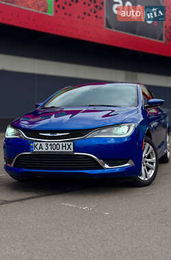 Седан Chrysler 200 2014 в Киеве