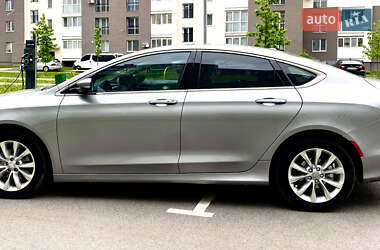 Седан Chrysler 200 2014 в 
