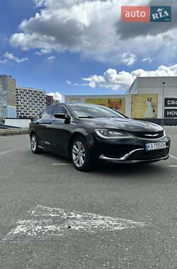 Седан Chrysler 200 2015 в 