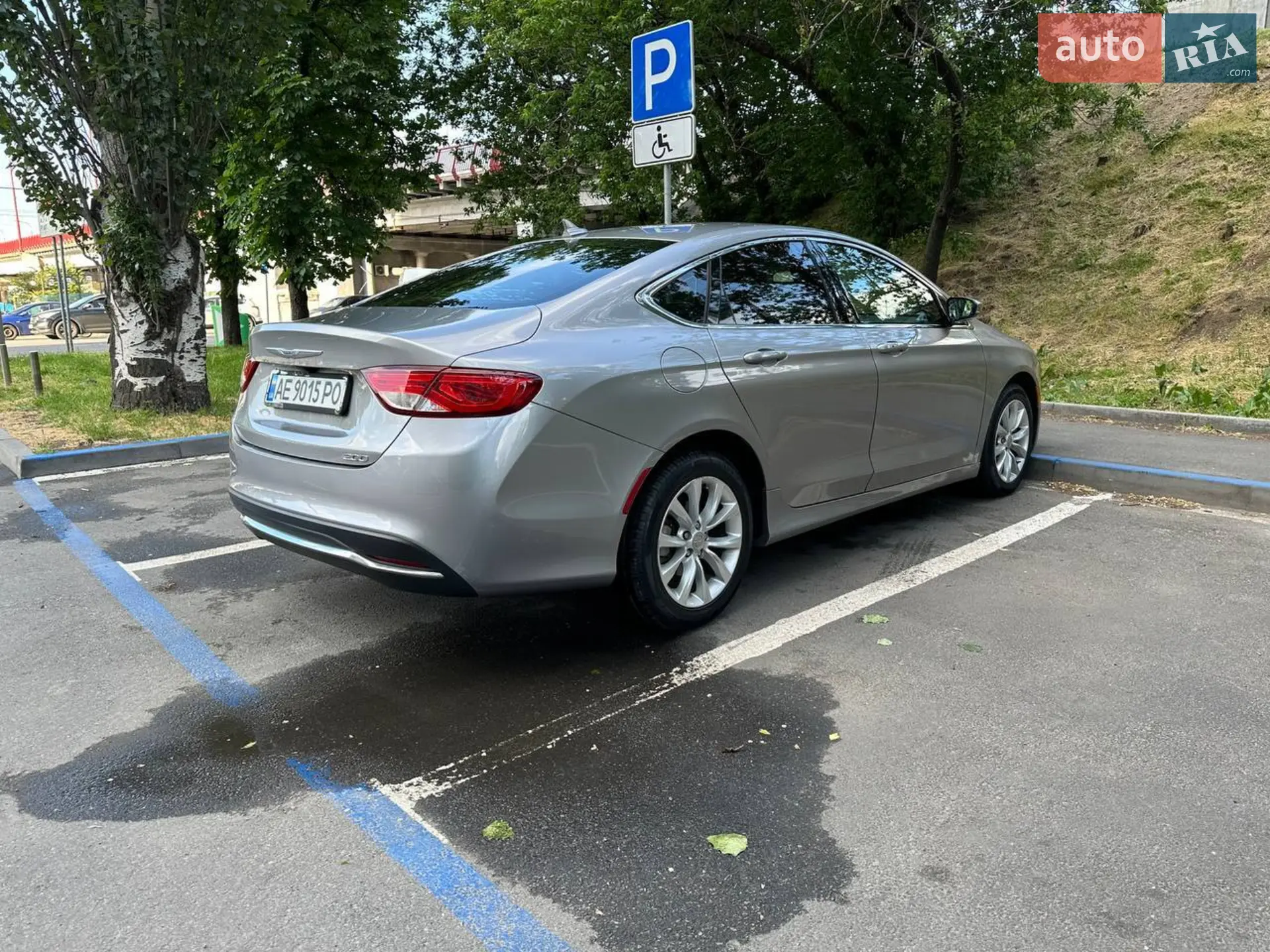 2015 Chrysler 200 - мініатюра 2