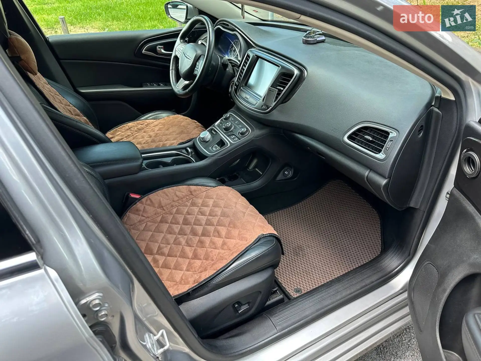 2015 Chrysler 200 - мініатюра 3