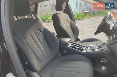 Седан Chrysler 200 2016 в 