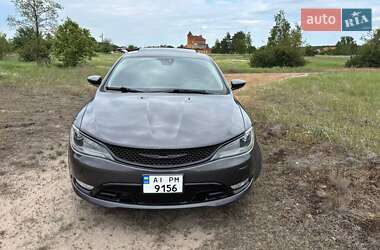 Седан Chrysler 200 2015 в 