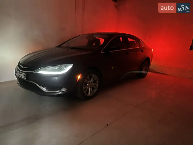 Chrysler 200 2015