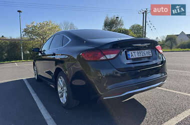 Седан Chrysler 200 2016 в 