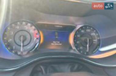 Седан Chrysler 200 2015 в 