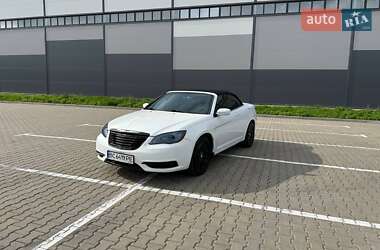 Кабриолет Chrysler 200 2012 в 