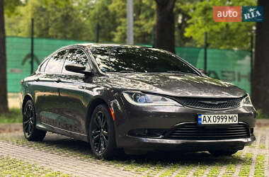Седан Chrysler 200 2016 в 