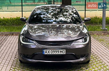 Седан Chrysler 200 2016 в 
