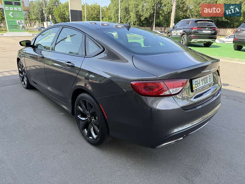 Седан Chrysler 200 2015 в Одессе