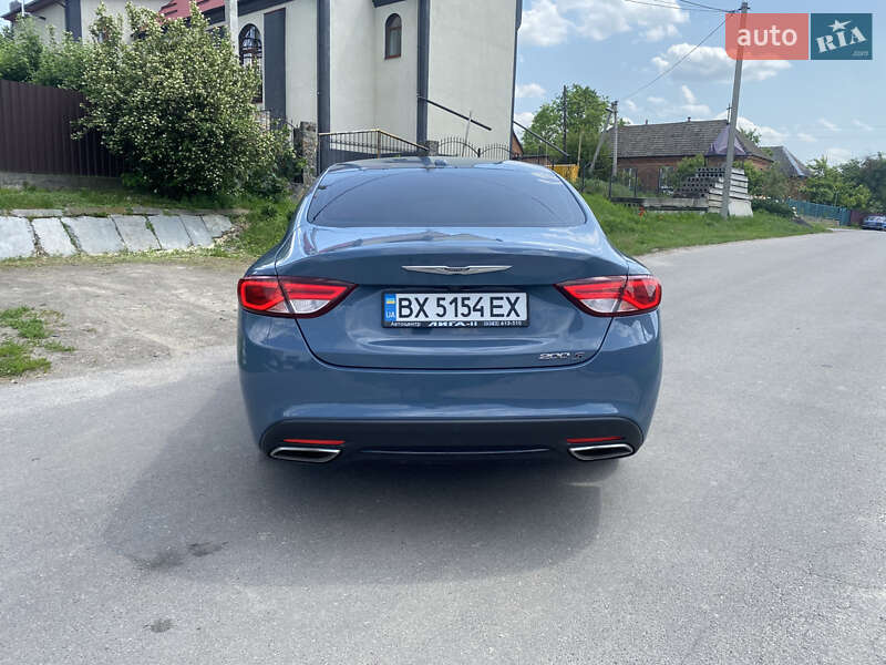 Седан Chrysler 200 2014 в Хмельницком