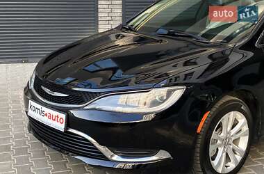 Седан Chrysler 200 2016 в 