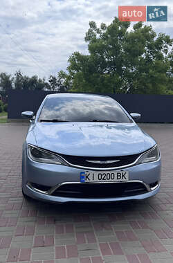 Седан Chrysler 200 2015 в Переяславі