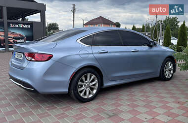 Седан Chrysler 200 2015 в 