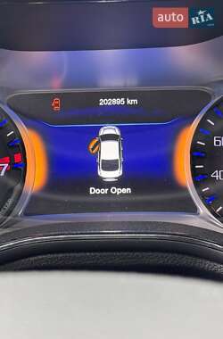 Седан Chrysler 200 2014 в 