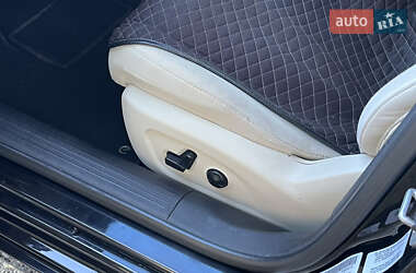 Седан Chrysler 200 2015 в 