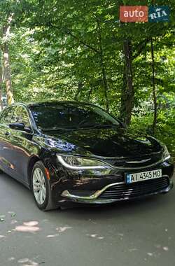 Седан Chrysler 200 2014 в 