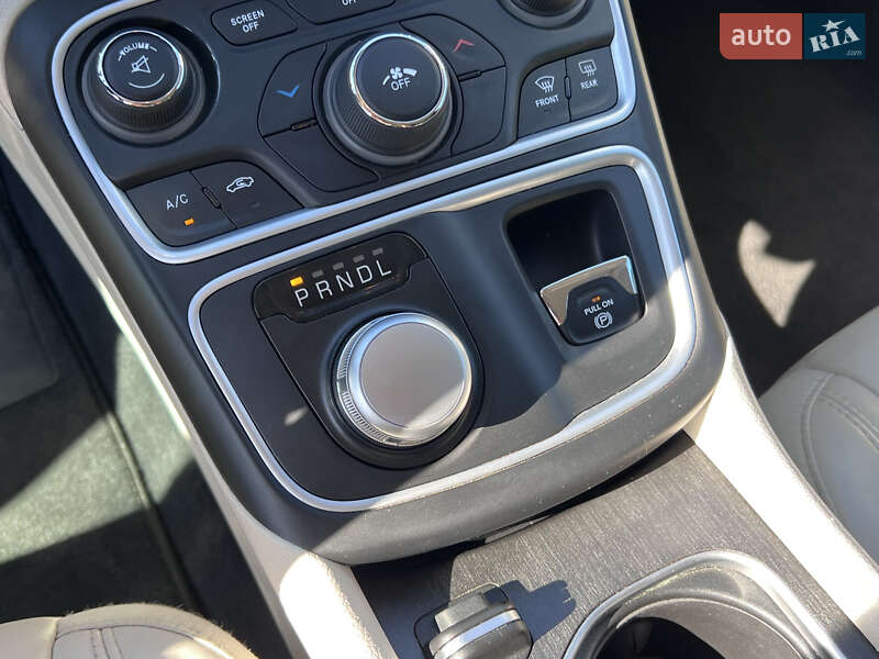 Седан Chrysler 200 2016 в Нововолинську фото 25 Седан Chrysler 200 2016 в Нововолинську