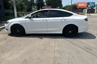 Седан Chrysler 200 2014 в 