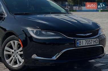 Седан Chrysler 200 2015 в Кременчуге