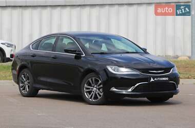 Седан Chrysler 200 2015 в Киеве