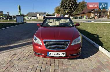 Chrysler 200 2011