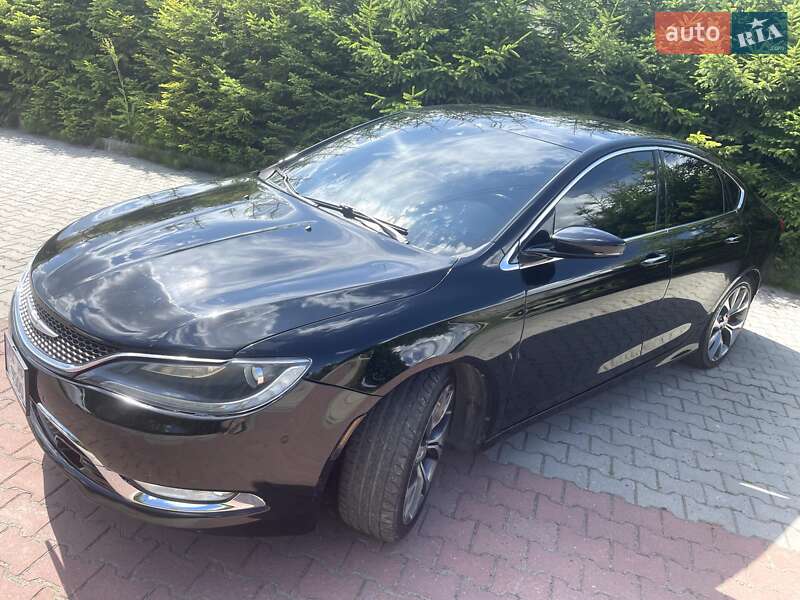 Седан Chrysler 200 2014 в Шепетовке