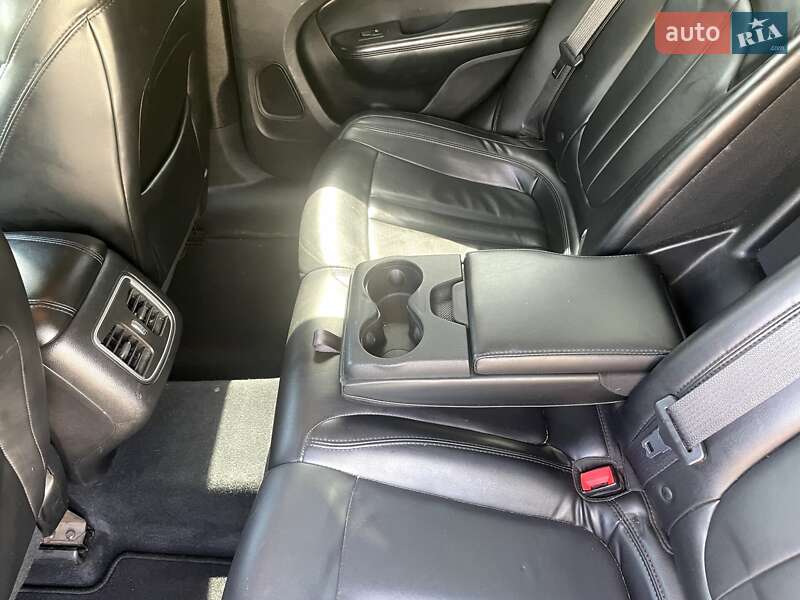 Седан Chrysler 200 2014 в Шепетовке