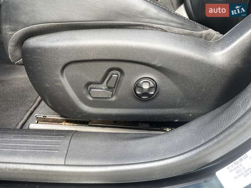 Седан Chrysler 200 2014 в Шепетовке