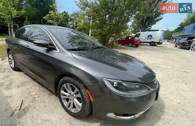 Chrysler 200 2015