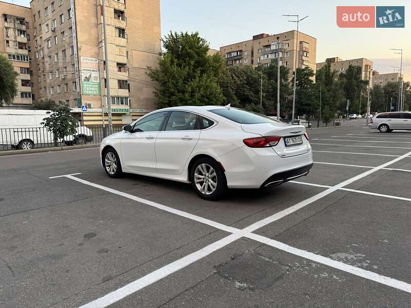 Седан Chrysler 200 2014 в Киеве