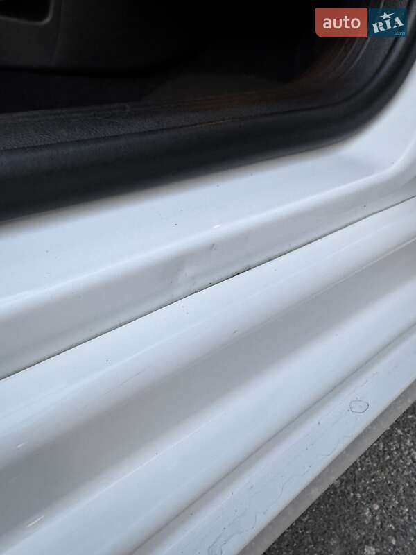 Седан Chrysler 200 2014 в Киеве