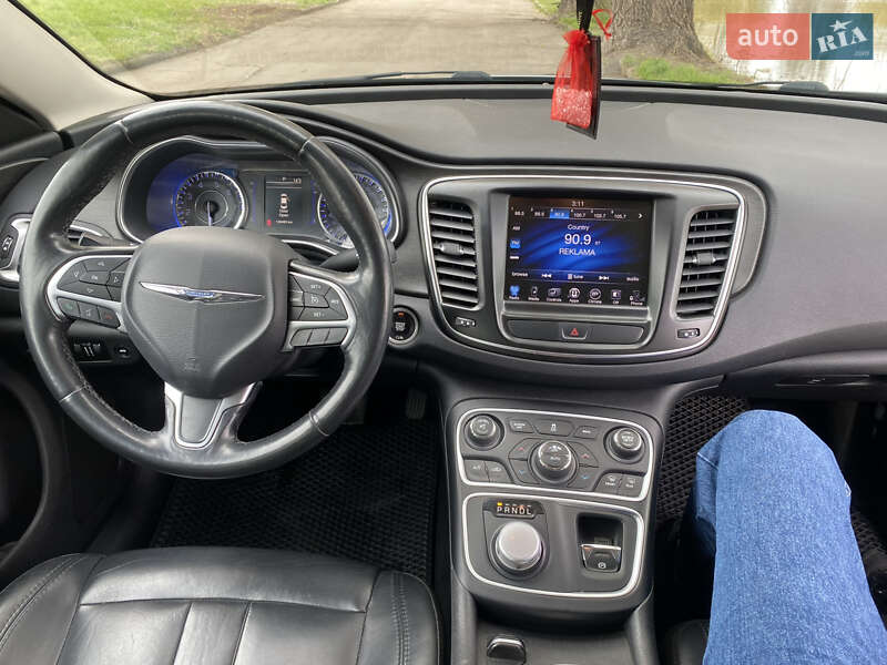 Седан Chrysler 200 2016 в Ровно фото 5 Седан Chrysler 200 2016 в Ровно