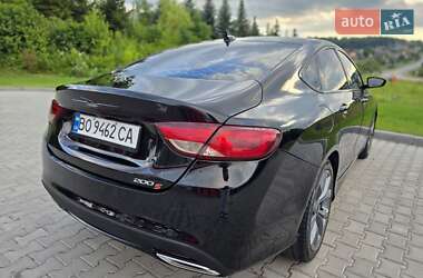 Седан Chrysler 200 2014 в 