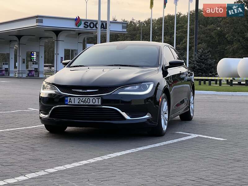 Седан Chrysler 200 2015 в 