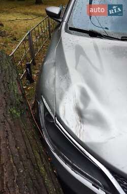 Седан Chrysler 200 2016 в 