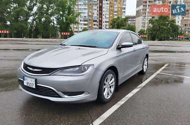 Седан Chrysler 200 2016 в 