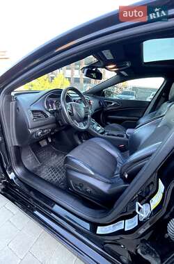 Седан Chrysler 200 2015 в 