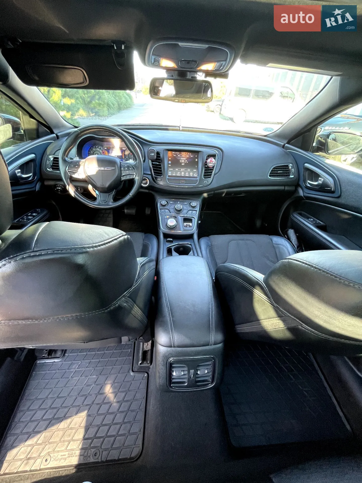 2015 Chrysler 200 - мініатюра 14