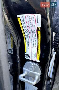 Седан Chrysler 200 2015 в Хмельницком