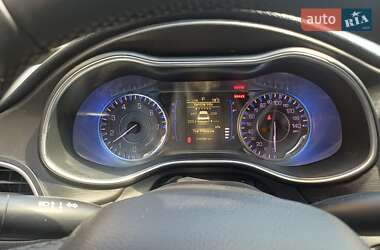 Седан Chrysler 200 2016 в 