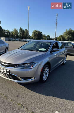 Chrysler 200 2015