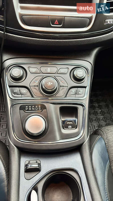 Седан Chrysler 200 2015 в Чернигове фото 11 Седан Chrysler 200 2015 в Чернигове
